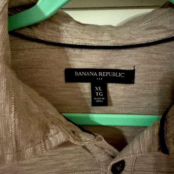 Banana Republic Men’s “T-shirt Soft” Polo in Size XL. Great Condition! - Picture 3 of 3